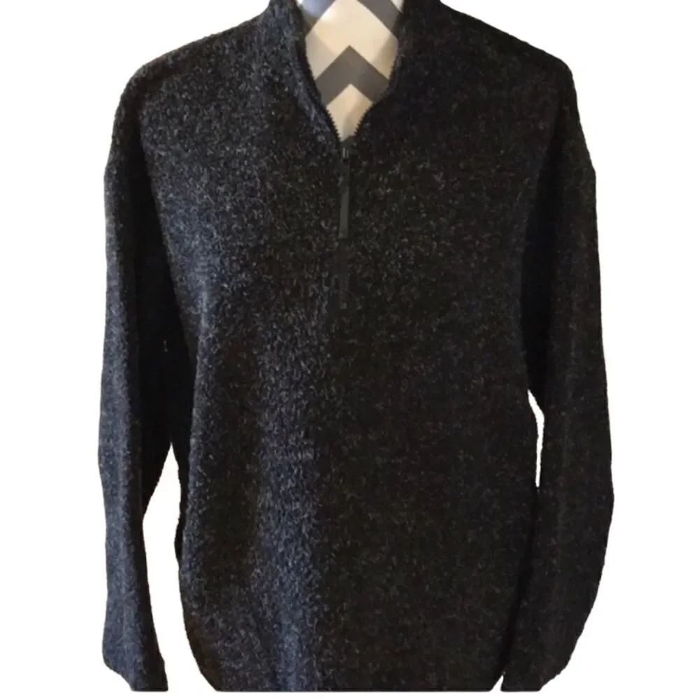 Premier International Black Pullover Size Medium